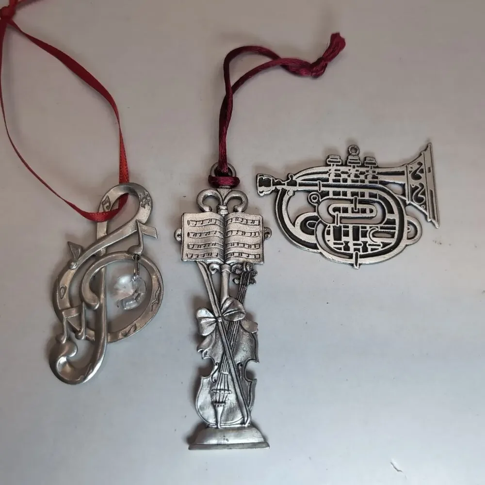 Lot of 3 Musical Pewter Ornaments Old Forge French Horn Violin Treble Clef